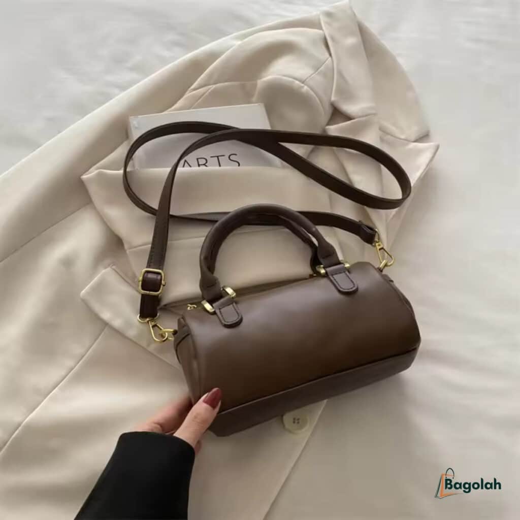 Candy Cuddle Crossbody Handbags 1